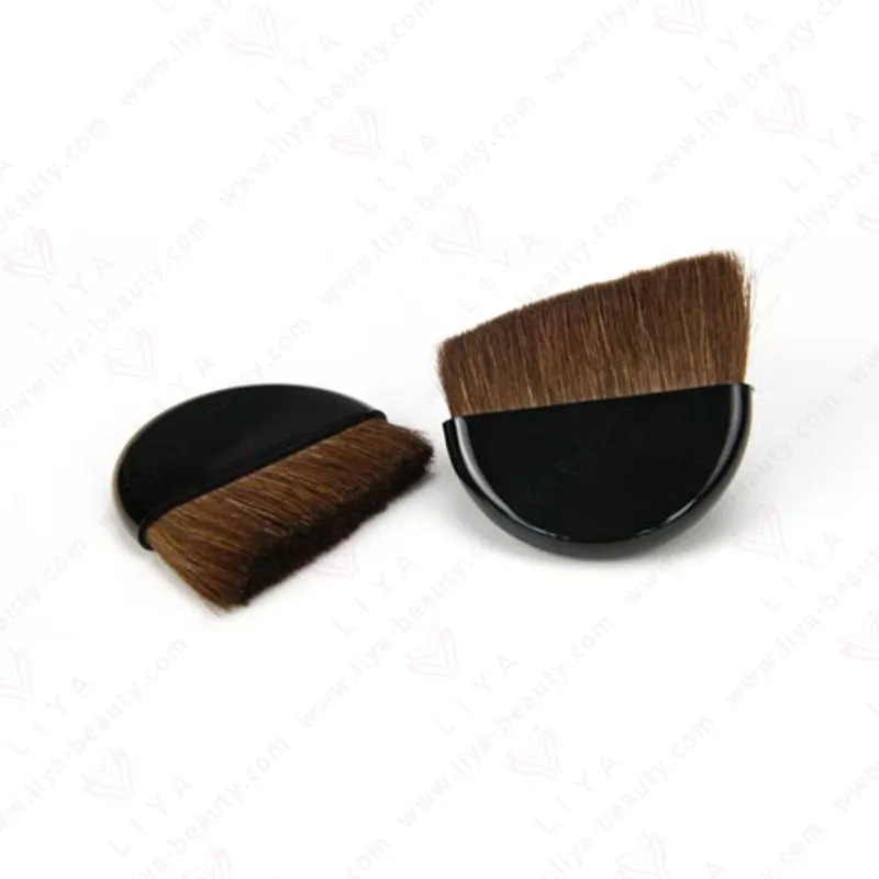 Angled Blush Brush