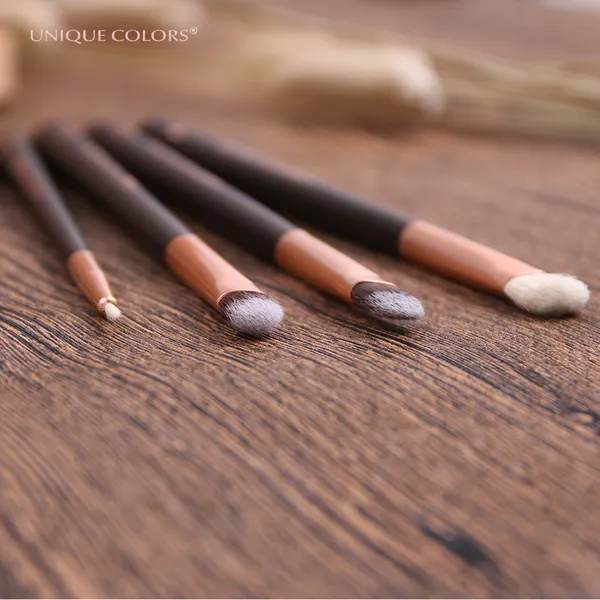 Complete Eye Brush Set for Makeup Enthusiasts